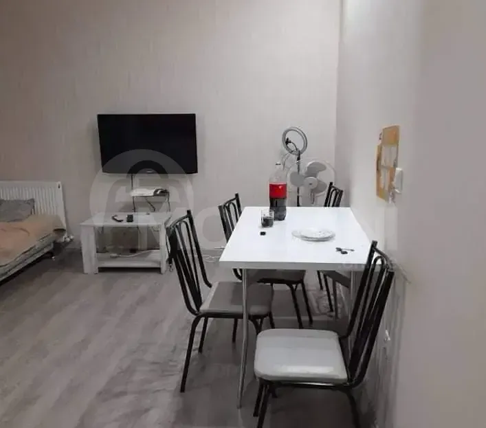 ქირავდება 2 ოთახიანი ბინა 55მ² 3/7 სართ თბილისი - photo 1