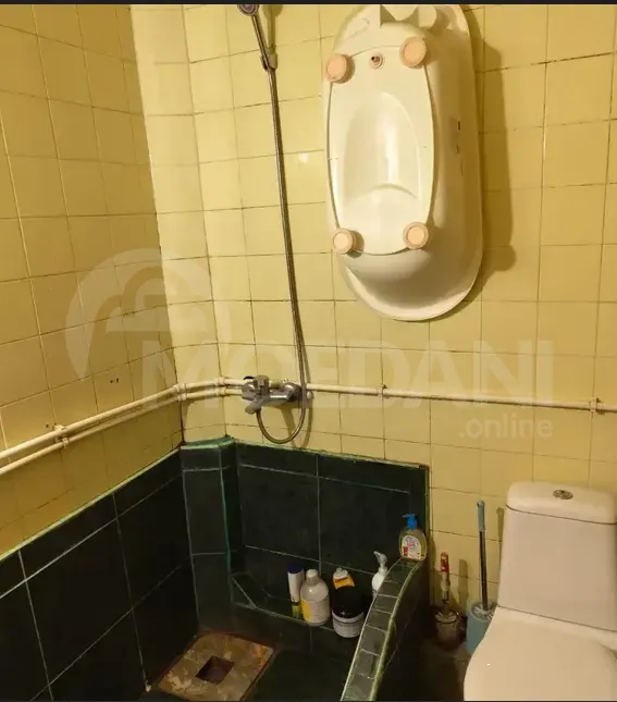 Apartments For Sale five-room 135м² 2/2 floor Rustavi - photo 2