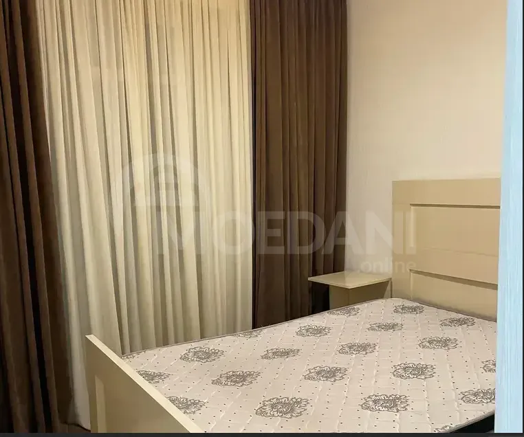 ქირავდება 2 ოთახიანი ბინა 62მ² 16/16 სართ თბილისი - photo 6