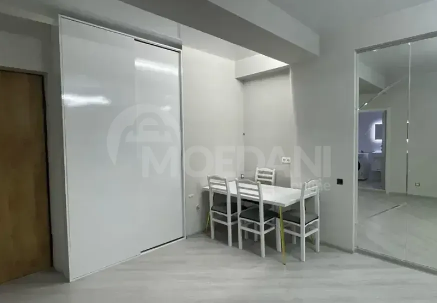 ქირავდება 2 ოთახიანი ბინა 62მ² 16/16 სართ თბილისი - photo 5