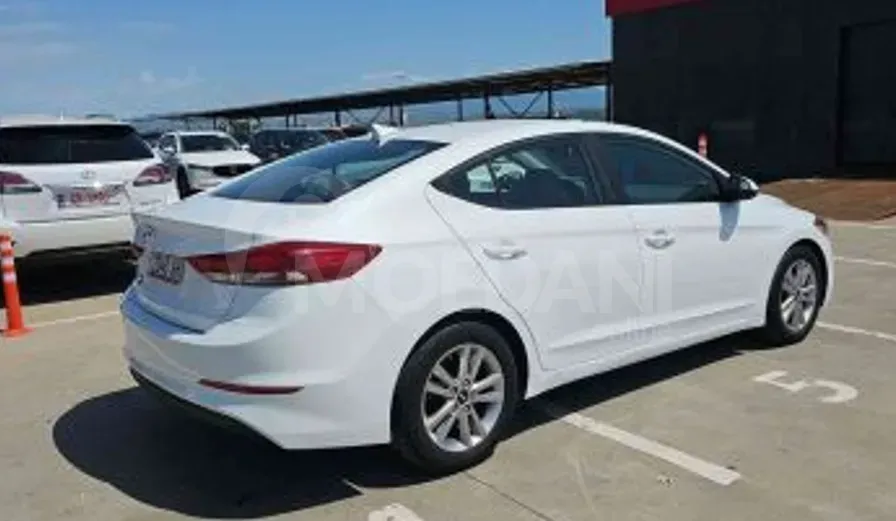 Hyundai Elantra 2017 Tbilisi - photo 4