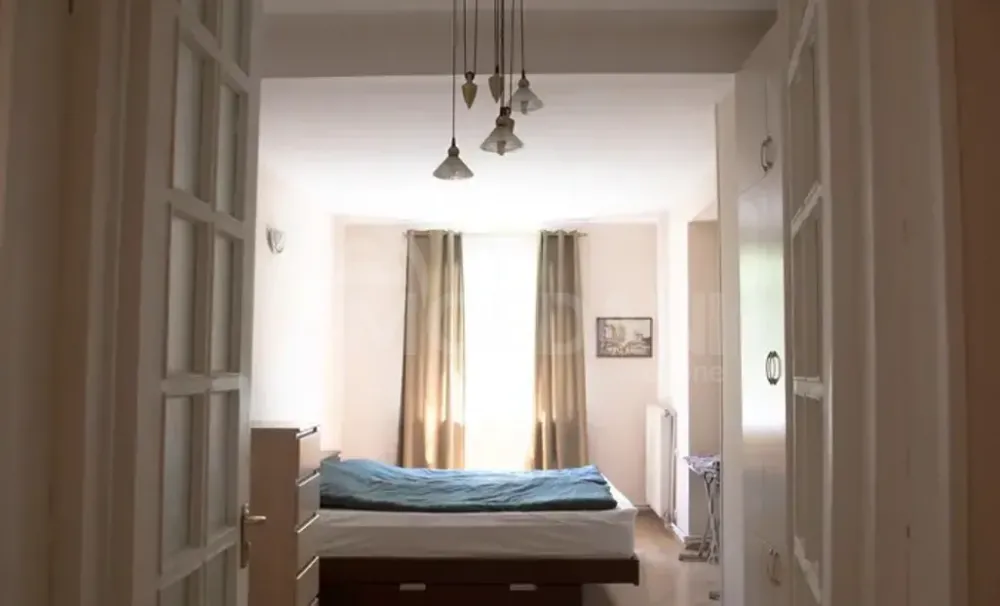 ქირავდება 2 ოთახიანი ბინა 90მ² 4/4 სართ თბილისი - photo 2