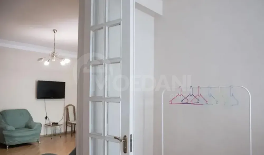 ქირავდება 2 ოთახიანი ბინა 90მ² 4/4 სართ თბილისი - photo 3