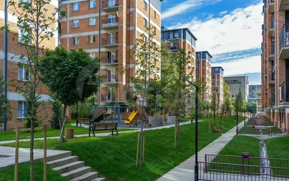 ქირავდება 2 ოთახიანი ბინა 50მ² 5/8 სართ თბილისი - photo 1