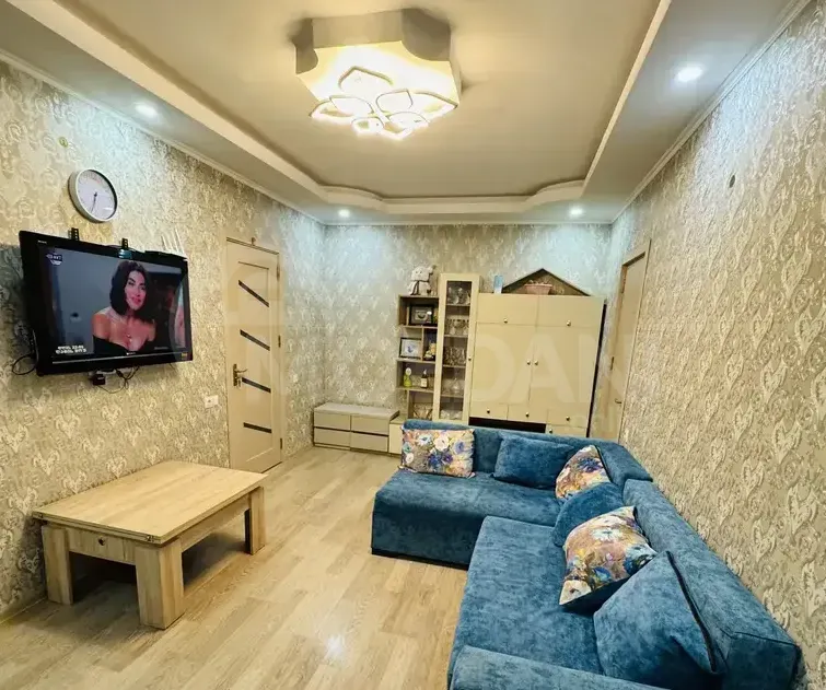 Продам 2-комн. квартиру 40м² 3/9 эт. Тбилиси - изображение 1