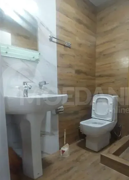 ქირავდება 2 ოთახიანი ბინა 45მ² 6/6 სართ თბილისი - photo 7