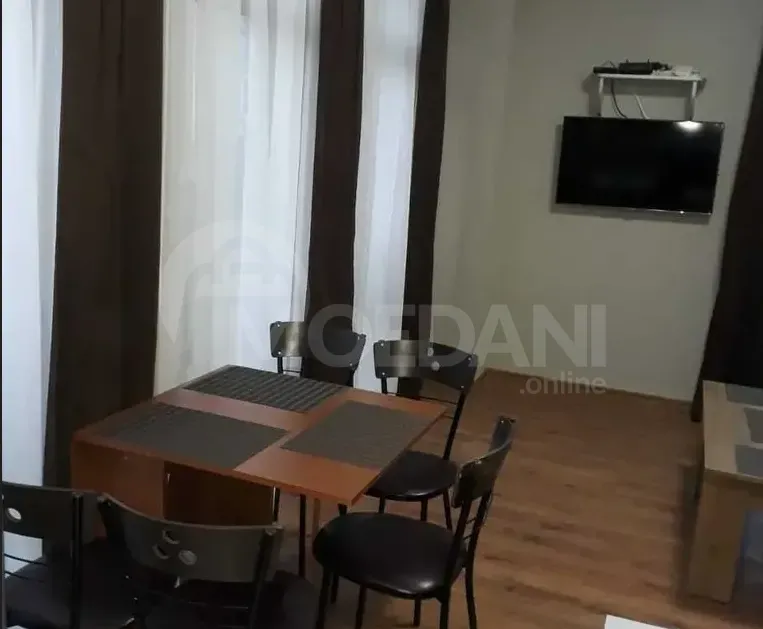 ქირავდება 2 ოთახიანი ბინა 50მ² 2/9 სართ თბილისი - photo 6