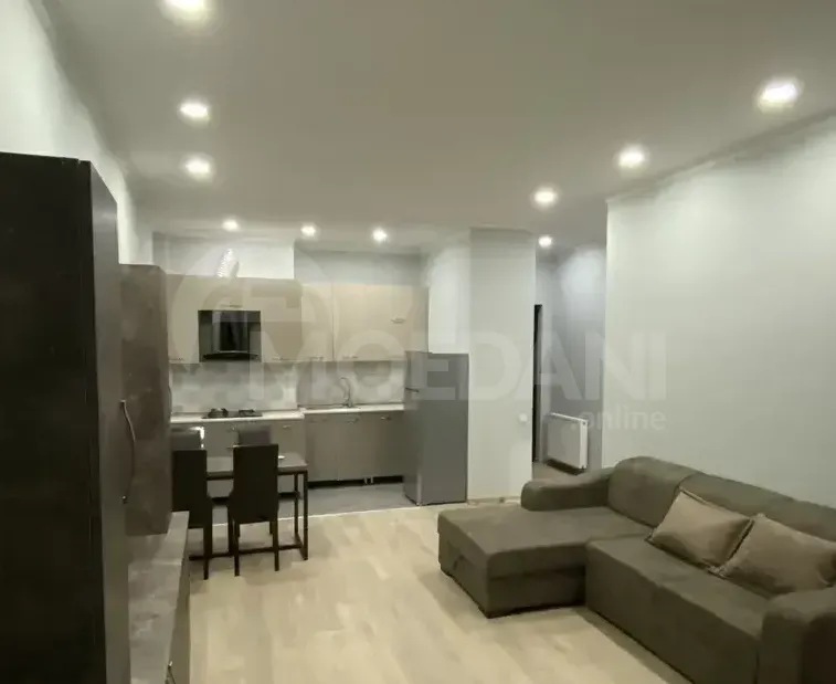 ქირავდება 2 ოთახიანი ბინა 56მ² 10/16 სართ თბილისი - photo 1