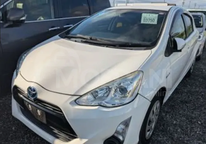Toyota Prius C 2016 თბილისი - photo 1