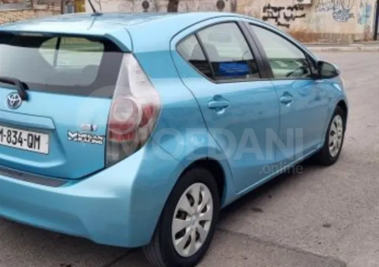 Toyota Prius C 1.5L 2012 Тбилиси - изображение 3
