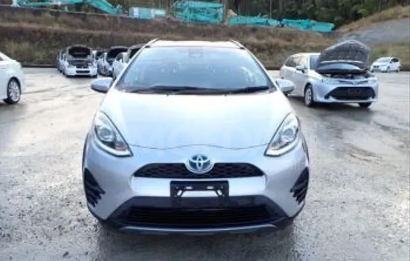 Toyota Aqua 1.5L 2017 Тбилиси - изображение 3