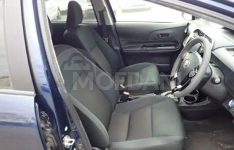 Toyota Aqua 1.5L 2018 Тбилиси - изображение 8