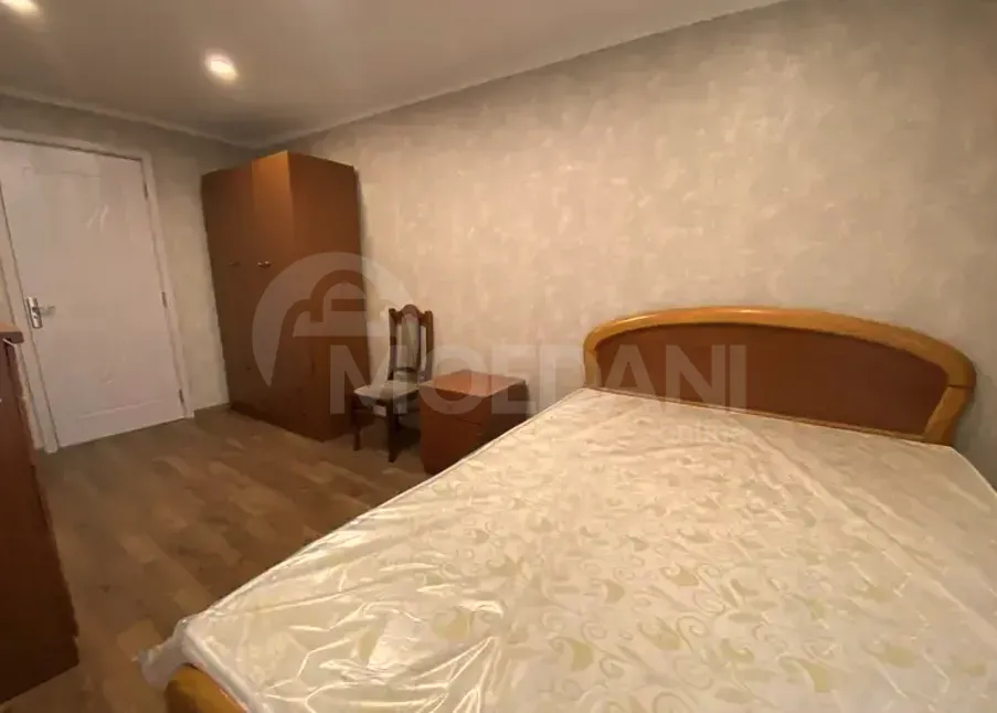 ქირავდება 2 ოთახიანი ბინა 60მ² 4/5 სართ თბილისი - photo 6