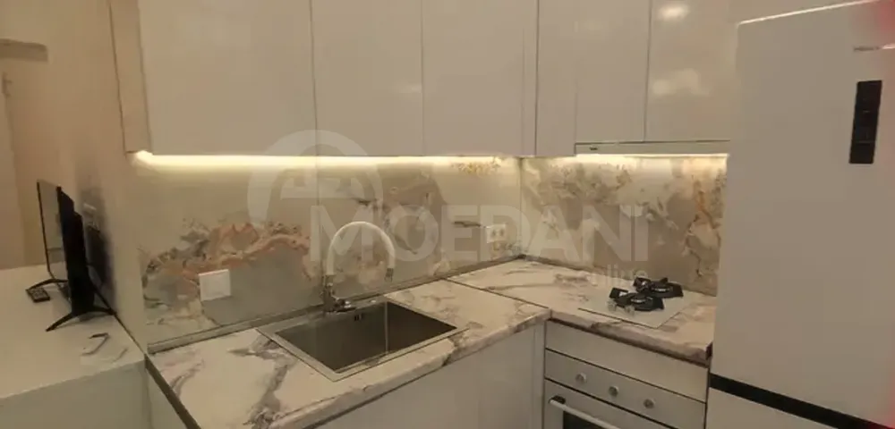 ქირავდება 2 ოთახიანი ბინა 70მ² 4/4 სართ თბილისი - photo 4