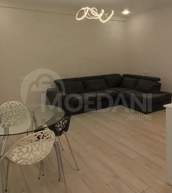 ქირავდება 2 ოთახიანი ბინა 70მ² 4/4 სართ თბილისი - photo 8