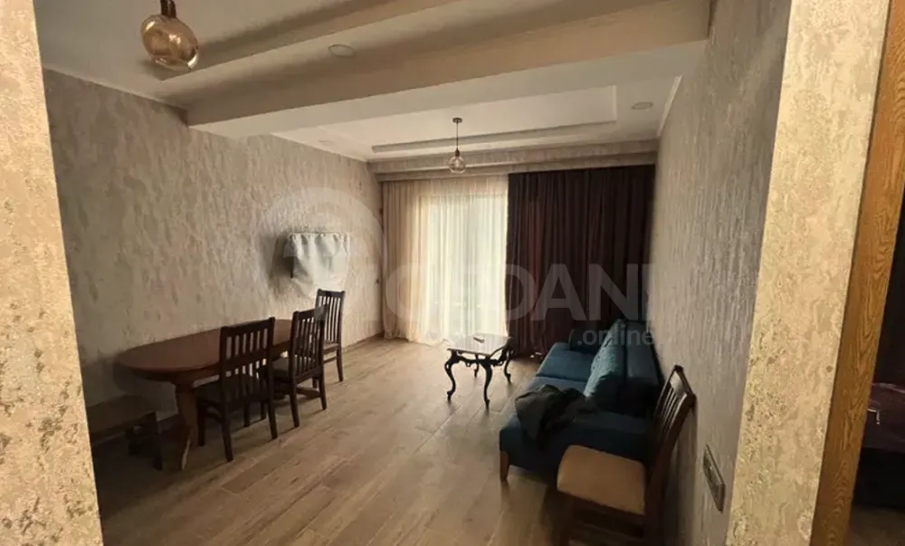 ქირავდება 2 ოთახიანი ბინა 50მ² 8/10 სართ თბილისი - photo 1