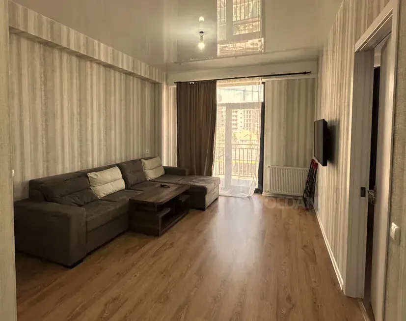 ქირავდება 3 ოთახიანი ბინა 65მ² 4/8 სართ თბილისი - photo 1