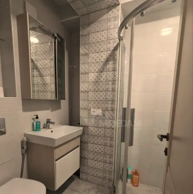 იყიდება 2 ოთახიანი ბინას 55მ² 6/8 სართ თბილისი - photo 7