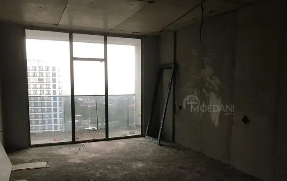 Продам 1-комн. квартиру 44м² 15/18 эт. Батуми - изображение 1