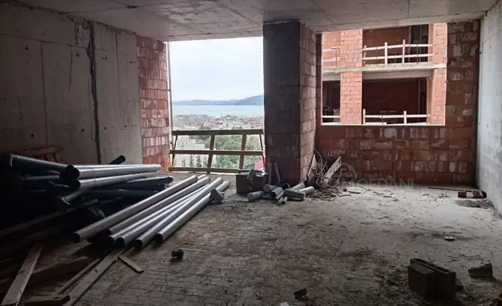 Продам 2-комн. квартиру 53м² 13/16 эт. Батуми - изображение 3