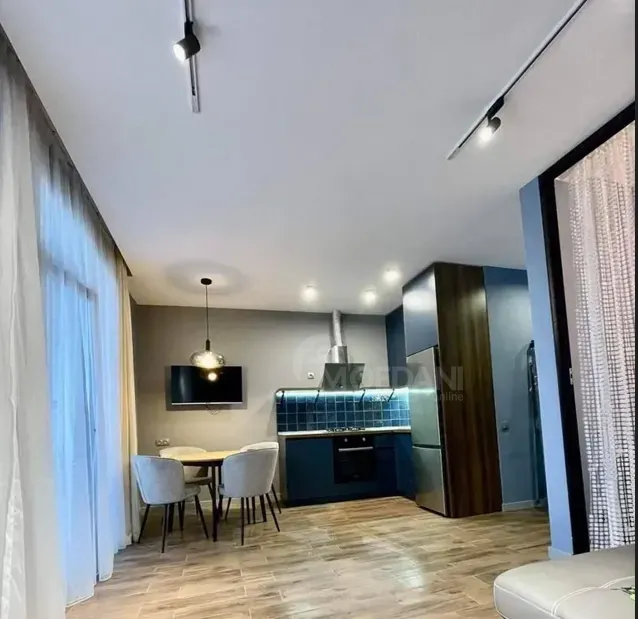 Продам 2-комн. квартиру 43м² 8/18 эт. Батуми - изображение 2