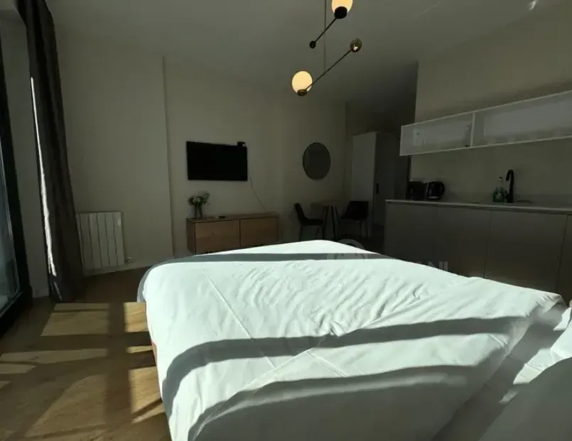 Продам 1-комн. квартиру 31м² 7/27 эт. Батуми - изображение 1