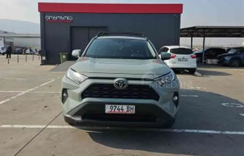 Toyota RAV4 2.5L 2019 Тбилиси - изображение 2