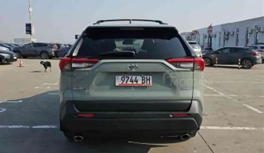 Toyota RAV4 2.5L 2019 Тбилиси - изображение 5