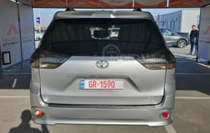 Toyota Sienna 2017 თბილისი - photo 5