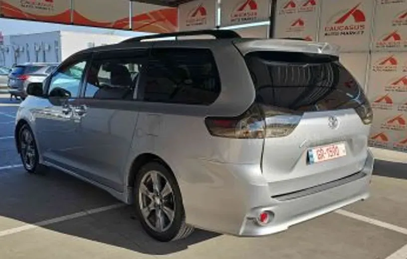 Toyota Sienna 3.5L 2017 თბილისი - photo 6