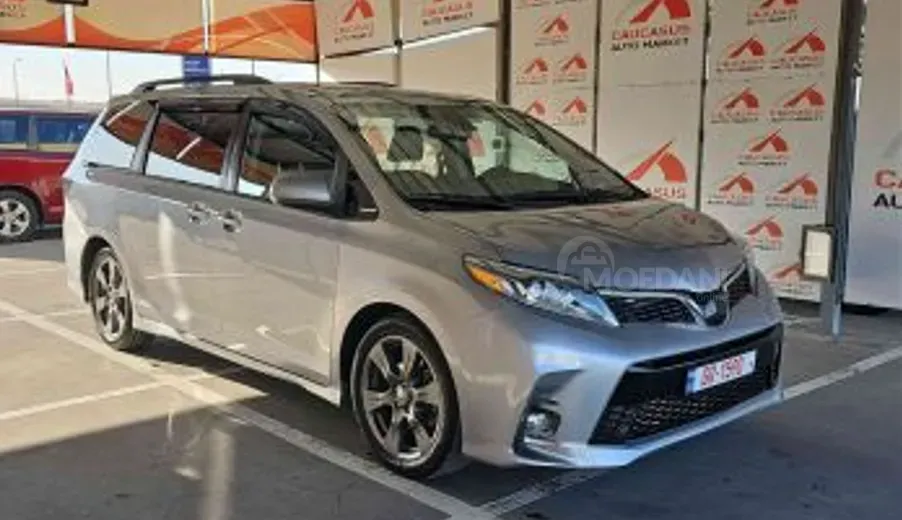 Toyota Sienna 3.5L 2017 თბილისი - photo 3