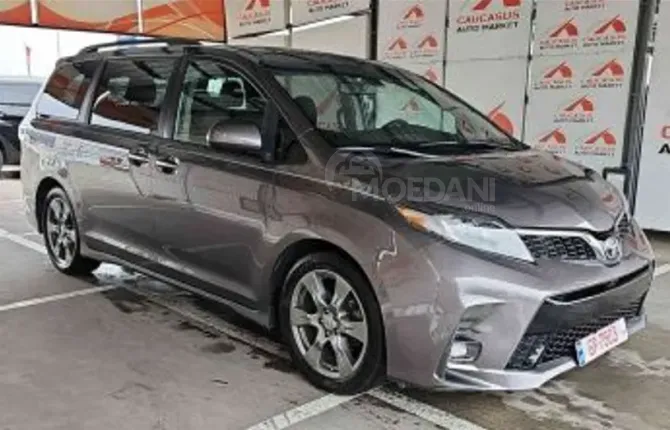 Toyota Sienna 2017 თბილისი - photo 3