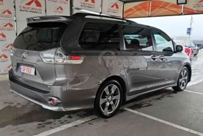 Toyota Sienna 2017 თბილისი - photo 4