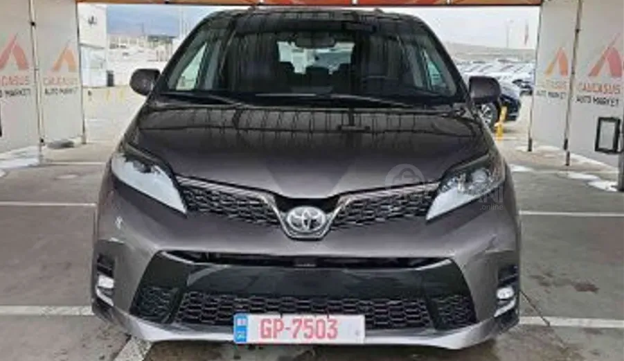 Toyota Sienna 3.5L 2017 თბილისი - photo 1
