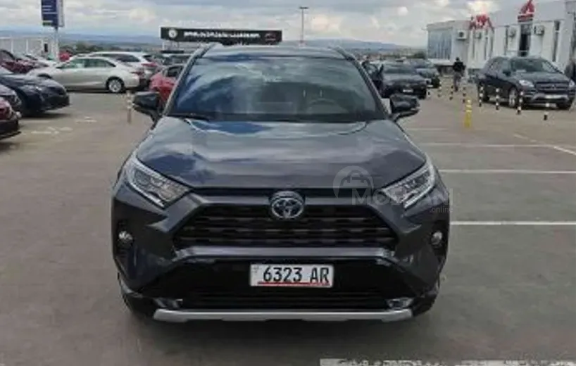 Toyota RAV4 2.5L 2020 Тбилиси - изображение 1