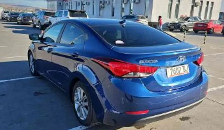 Hyundai Elantra 2016 Tbilisi - photo 6