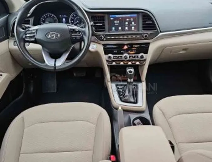 Hyundai Elantra 2019 Tbilisi - photo 7