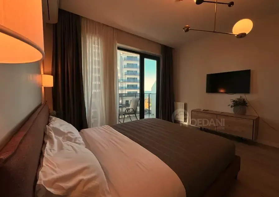 Продам 1-комн. квартиру 31м² 8/27 эт. Батуми - изображение 1