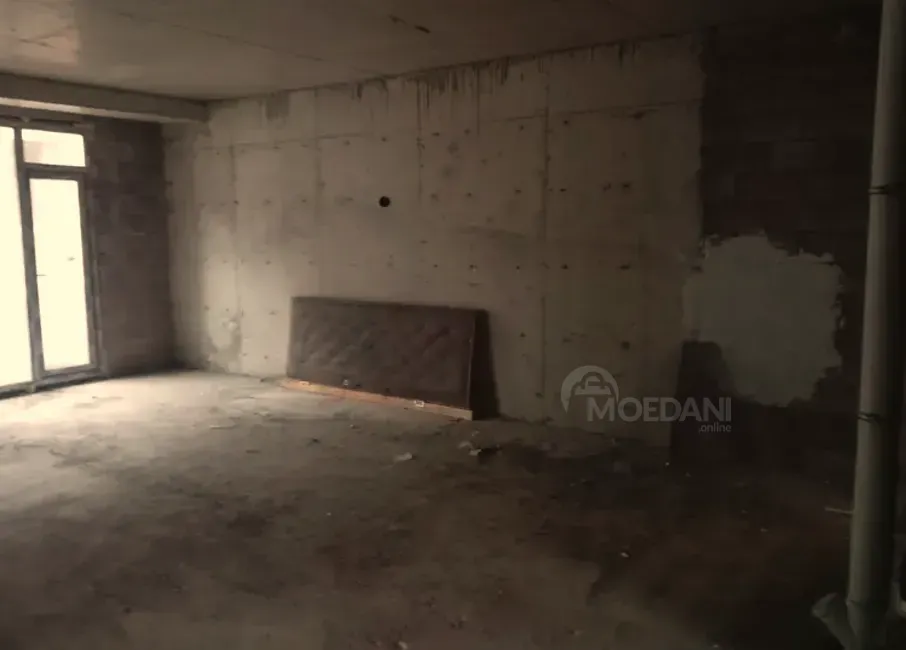 Продам 4-комн. квартиру 97м² 3/10 эт. Батуми - изображение 4