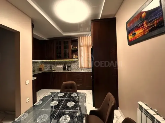 იყიდება 3 ოთახიანი ბინას $195 000  ბათუმი  105მ² 5/11 სართ ბათუმი - photo 4