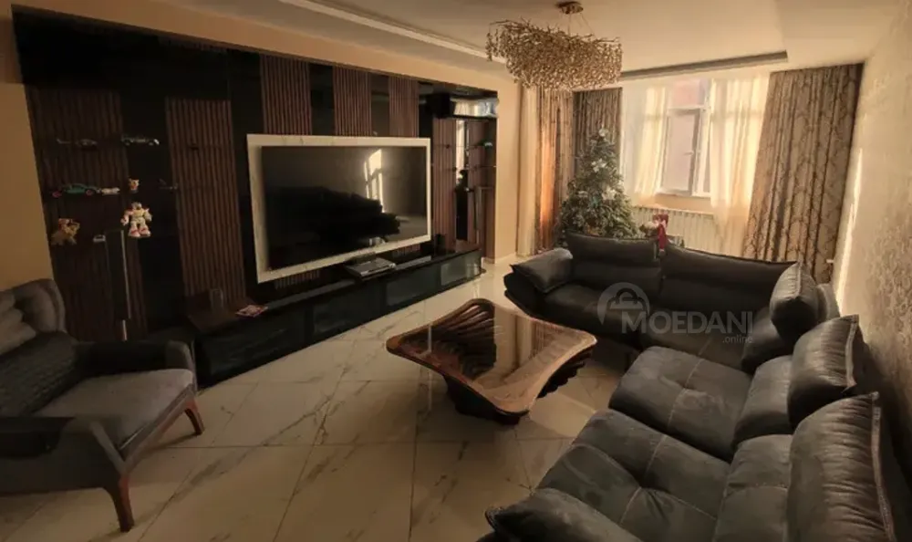 იყიდება 3 ოთახიანი ბინას 105მ² 5/11 სართ ბათუმი - photo 1