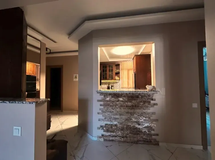 იყიდება 3 ოთახიანი ბინას 105მ² 5/11 სართ ბათუმი - photo 3