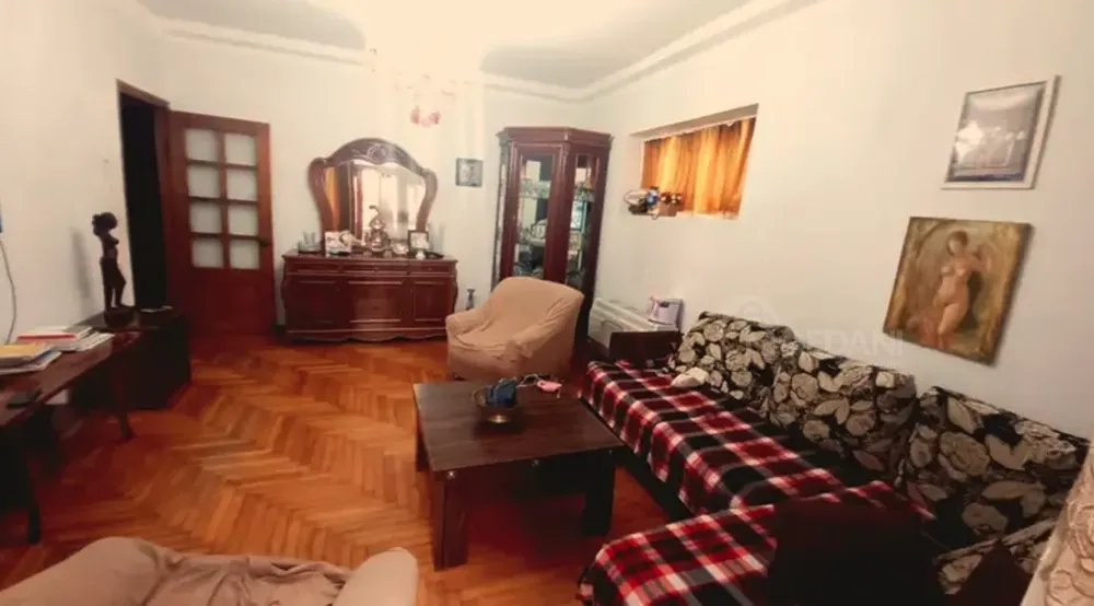 Продам 3-комн. квартиру 96м² 5/12 эт. Батуми - изображение 1