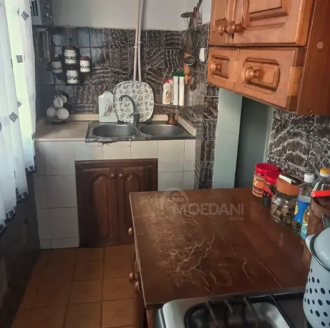 Продам 3-комн. квартиру 96м² 5/12 эт. Батуми - изображение 4