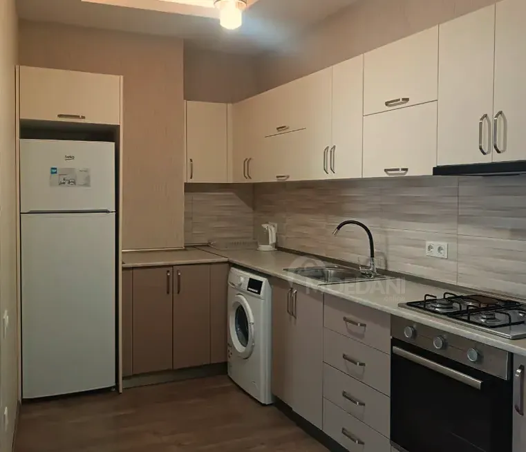 Продам 2-комн. квартиру 49.5м² 4/13 эт. Батуми - изображение 11