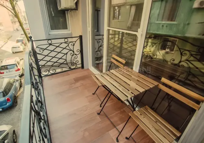 იყიდება 2 ოთახიანი ბინას $225 000  ბათუმი  70მ² 2/6 სართ ბათუმი - photo 11