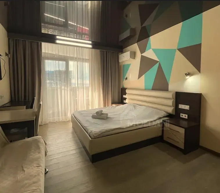 Продам 1-комн. квартиру 30м² 23/27 эт. Батуми - изображение 1