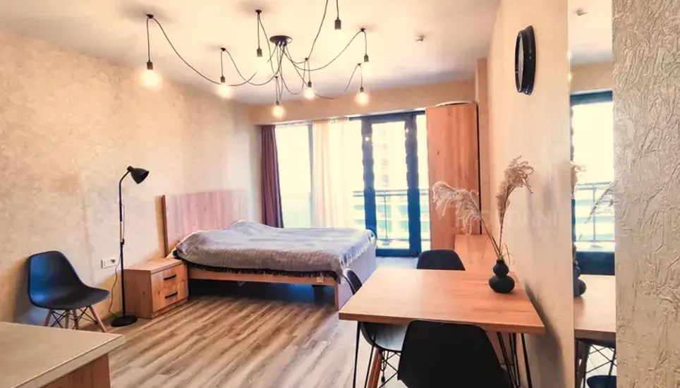 Продам 1-комн. квартиру 38м² 18/33 эт. Батуми - изображение 1