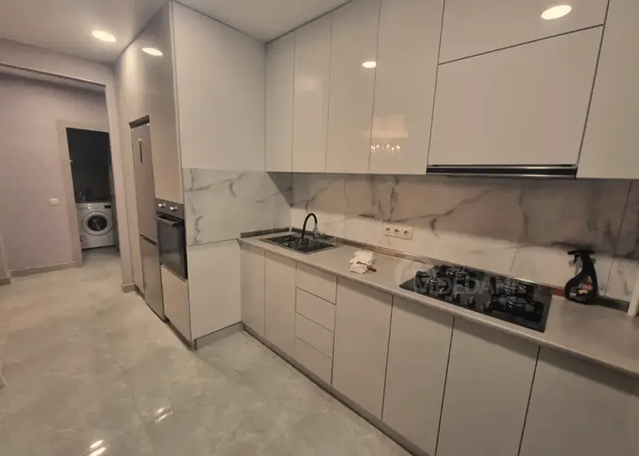 ქირავდება 3 ოთახიანი ბინა 100მ² 8/9 სართ თბილისი - photo 3