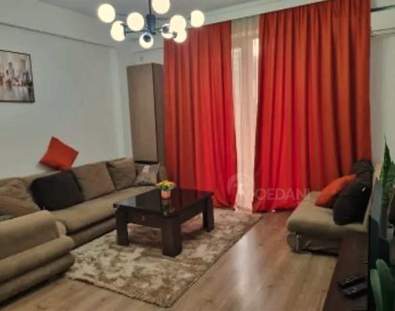 ქირავდება 4 ოთახიანი ბინა დღიურად თბილისში  117მ² 9/15 სართ თბილისი - photo 1